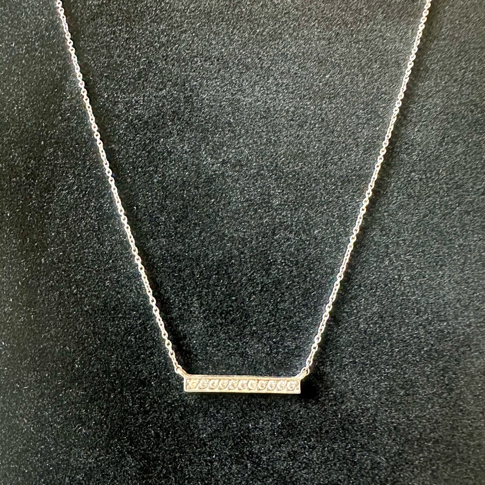 Kendra Scott Addison Pendant Necklace in Silver